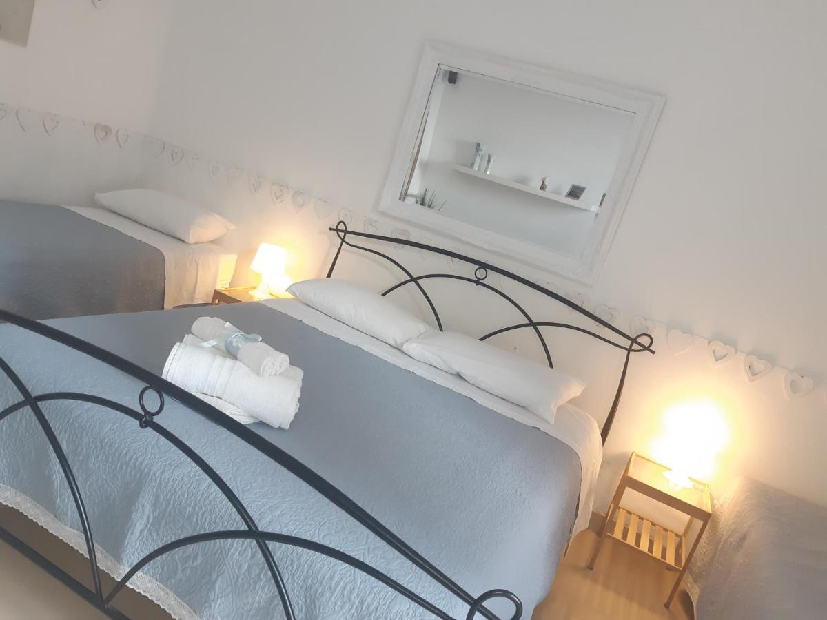 Bed and Breakfast Dimora Filangieri Neapol Zewnętrze zdjęcie